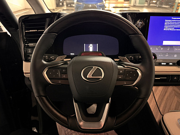 Lexus LM, 2024г, полный привод, вариатор
