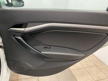 Lada (ВАЗ) Vesta, 2020г, передний привод, механика