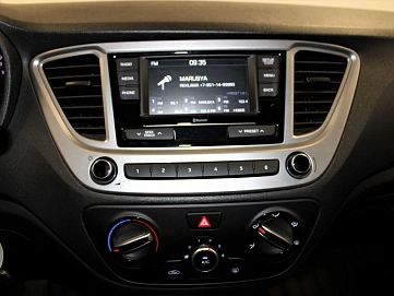 Hyundai Solaris, 2022г, передний привод, автомат