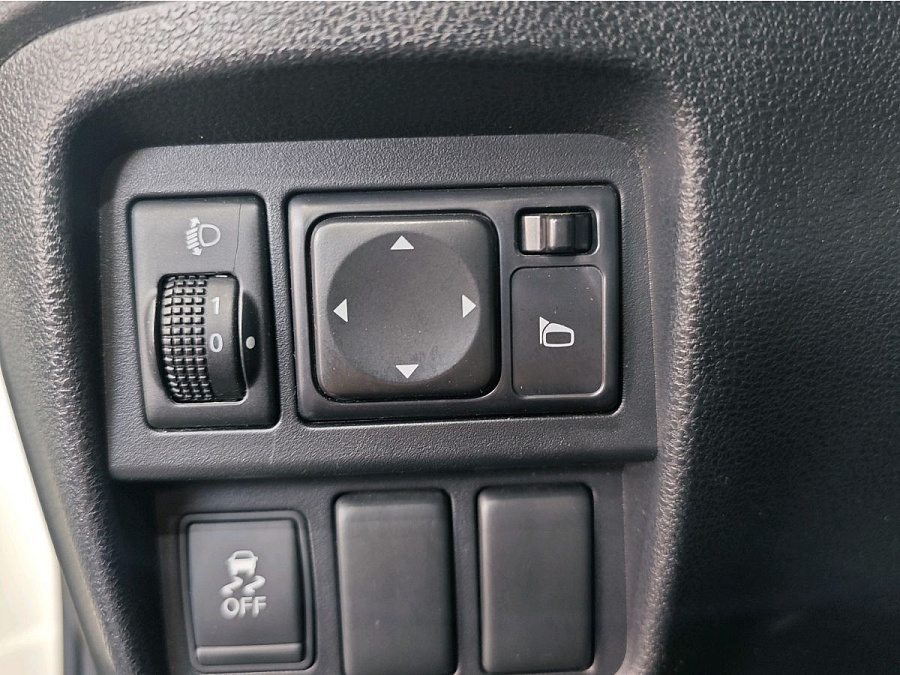 Nissan , 2014г., передний привод, автомат