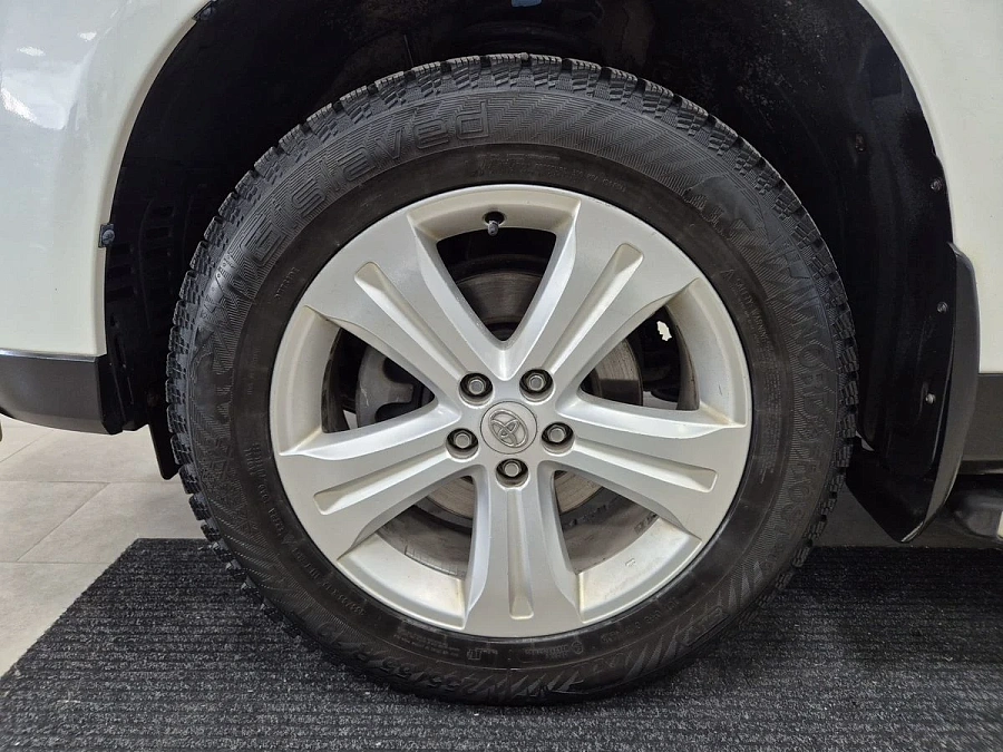 Toyota Highlander, 2011г., полный привод, автомат