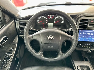 Hyundai Sonata, 2004г, передний привод, механика