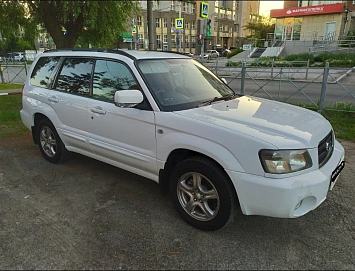 Subaru Forester, 2004г, полный привод, автомат