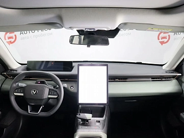 Changan Lamore, 2024г, передний привод, робот