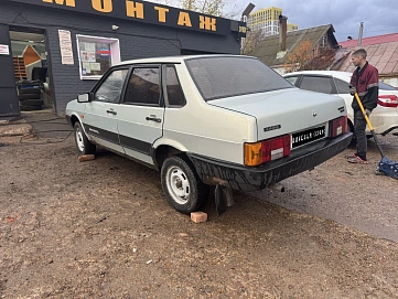 Lada (ВАЗ) 21099, 2001г, передний привод, механика