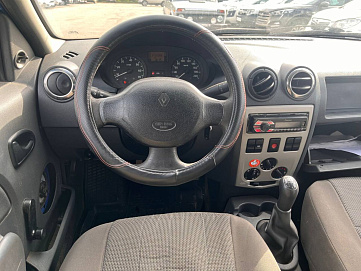 Renault Logan, 2007г, передний привод, механика