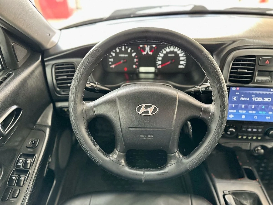 Hyundai Sonata, 2004г., передний привод, механика