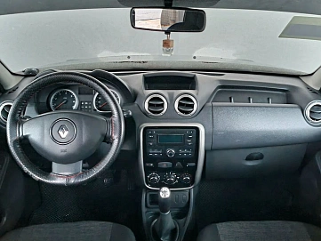 Renault Duster, 2014г, передний привод, механика