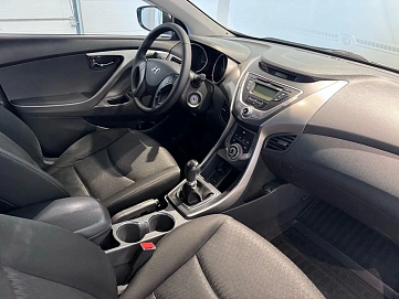 Hyundai Elantra, 2013г, передний привод, механика