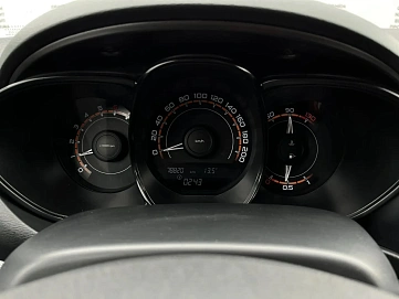 Lada (ВАЗ) Vesta, 2018г, передний привод, механика