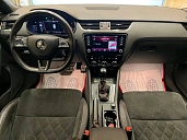 Skoda Octavia RS, 2018г., передний привод, робот