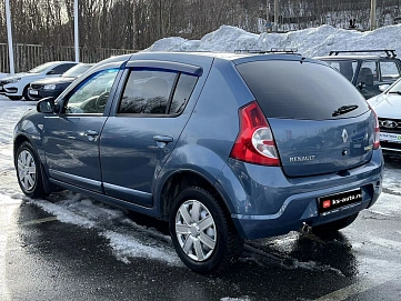 Renault Sandero, 2011г, передний привод, автомат
