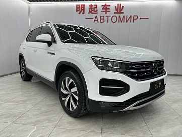 Volkswagen Tayron, 2022г, передний привод, робот