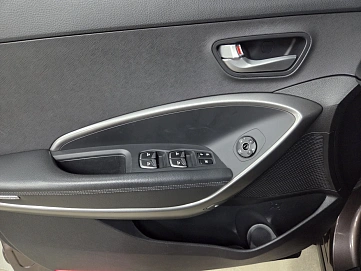 Hyundai Santa Fe, 2012г, полный привод, механика