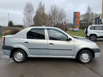 Renault Logan, 2006г, передний привод, механика