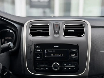 Renault , 2021г., передний привод, автомат