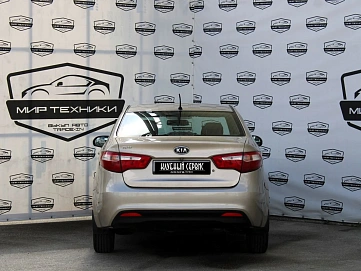 Kia Rio, 2011г, передний привод, автомат