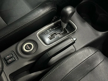 Mitsubishi Outlander, 2015г, полный привод, вариатор