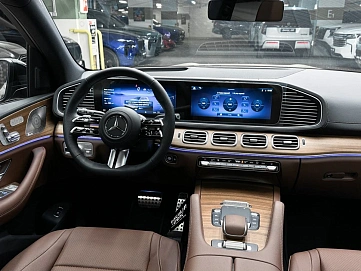 Mercedes-Benz GLS, 2025г, полный привод, автомат
