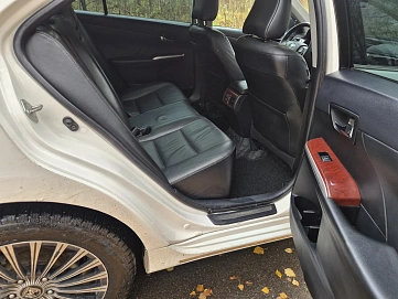 Toyota Camry, 2012г, передний привод, автомат