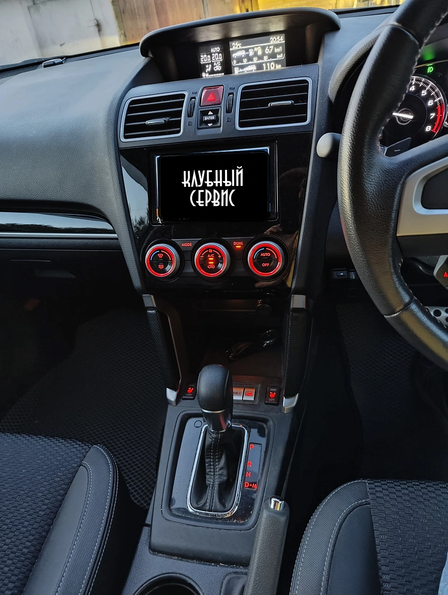 Subaru Forester, 2017г., полный привод, вариатор