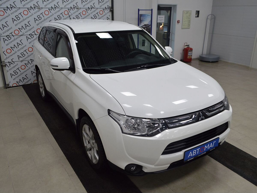 Mitsubishi Outlander, 2012г., полный привод, вариатор