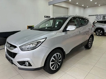 Hyundai ix35, 2014г, передний привод, автомат