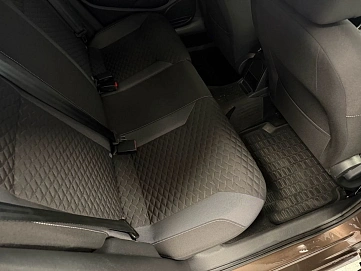 Volkswagen Polo, 2018г, передний привод, механика