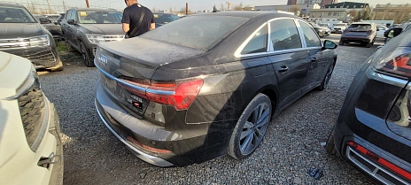 Audi A6, 2025г, полный привод, робот