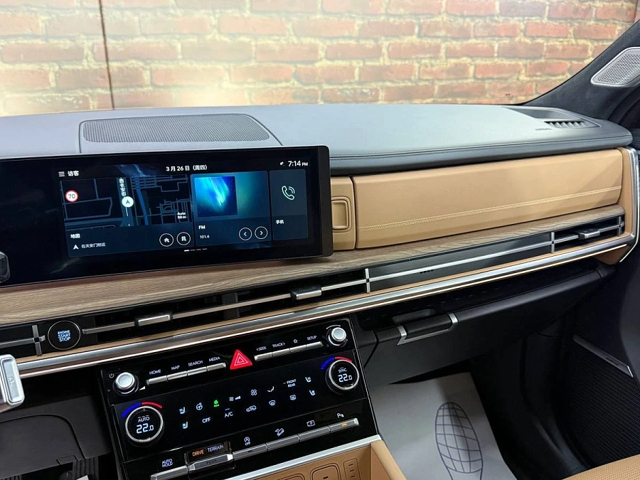 Hyundai Santa Fe, 2024г., полный привод, автомат