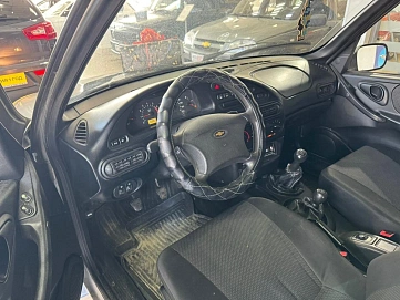 Chevrolet Niva, 2008г, полный привод, механика