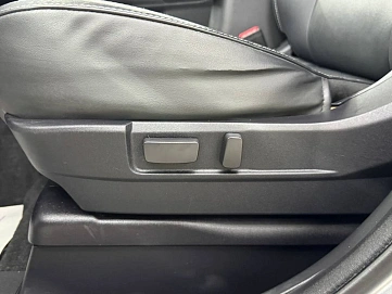 Mitsubishi Outlander, 2019г, передний привод, вариатор