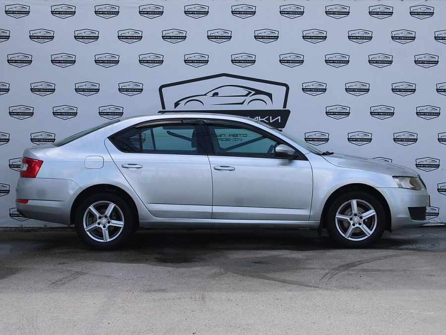 Skoda Octavia, 2014г., передний привод, робот