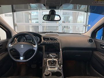 Peugeot 3008, 2016г, передний привод, автомат