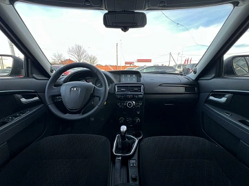 Lada (ВАЗ) Priora, 2014г, передний привод, механика