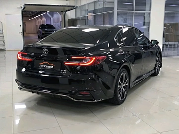 Toyota Camry, 2024г, передний привод, вариатор