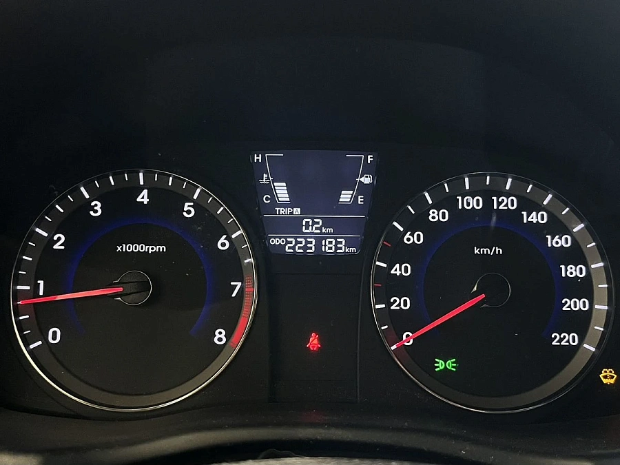 Hyundai Solaris, 2011г., передний привод, механика