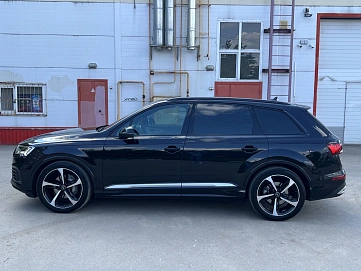 Audi Q7, 2020г, полный привод, автомат