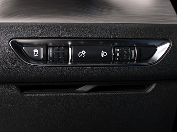 Geely Coolray, 2020г., передний привод, робот