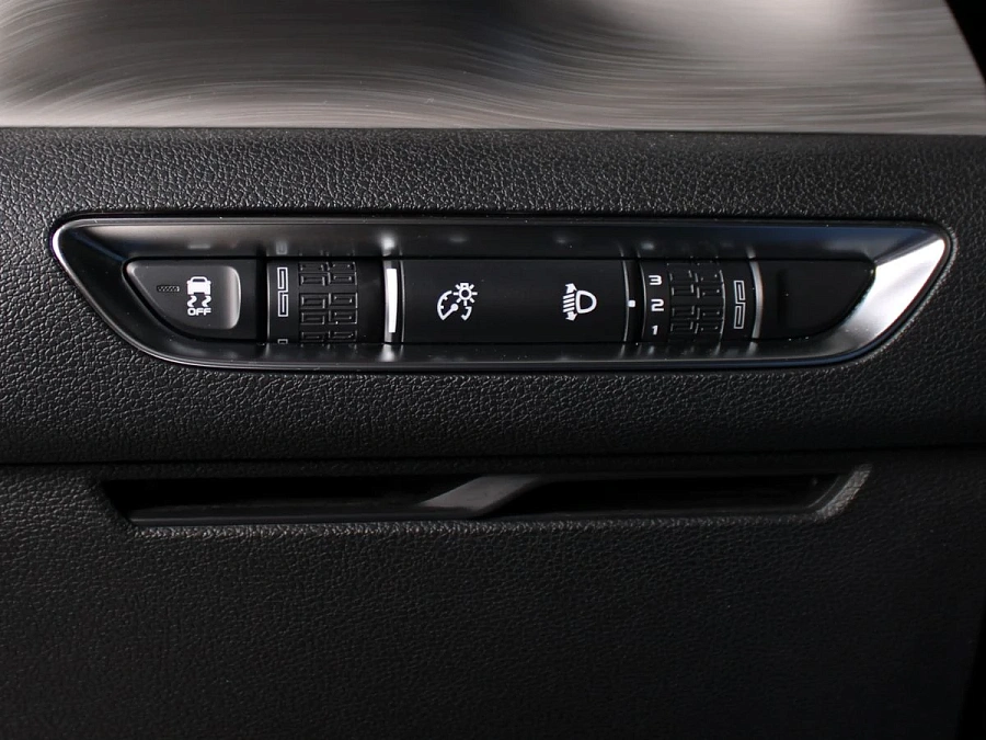 Geely Coolray, 2020г., передний привод, робот