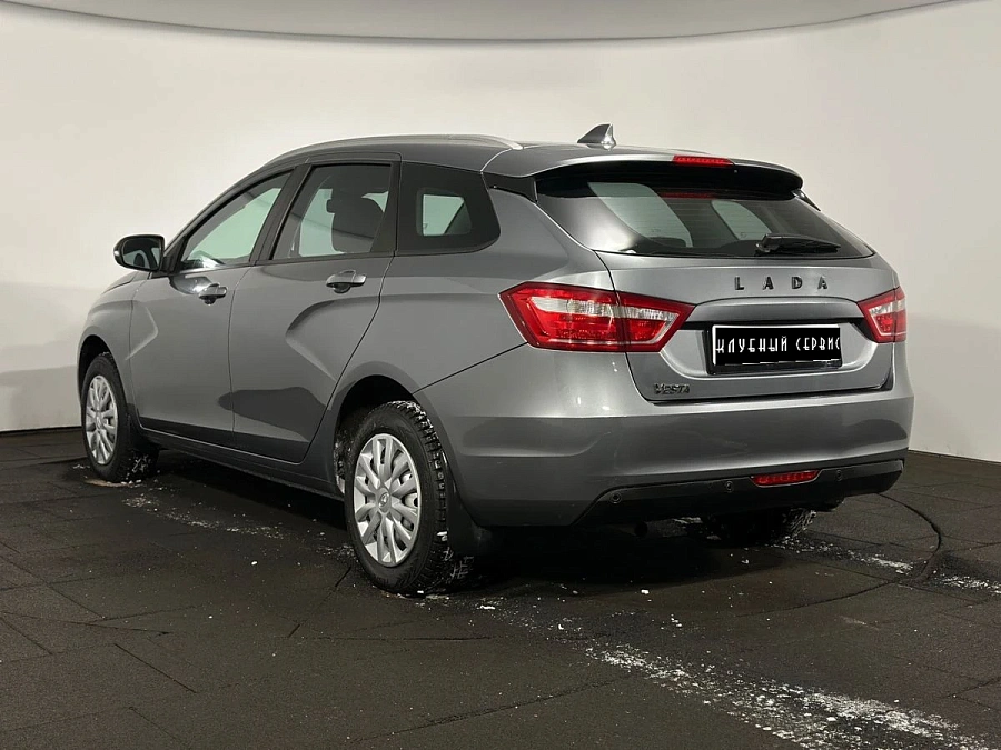 Lada (ВАЗ) Vesta, 2018г., передний привод, механика