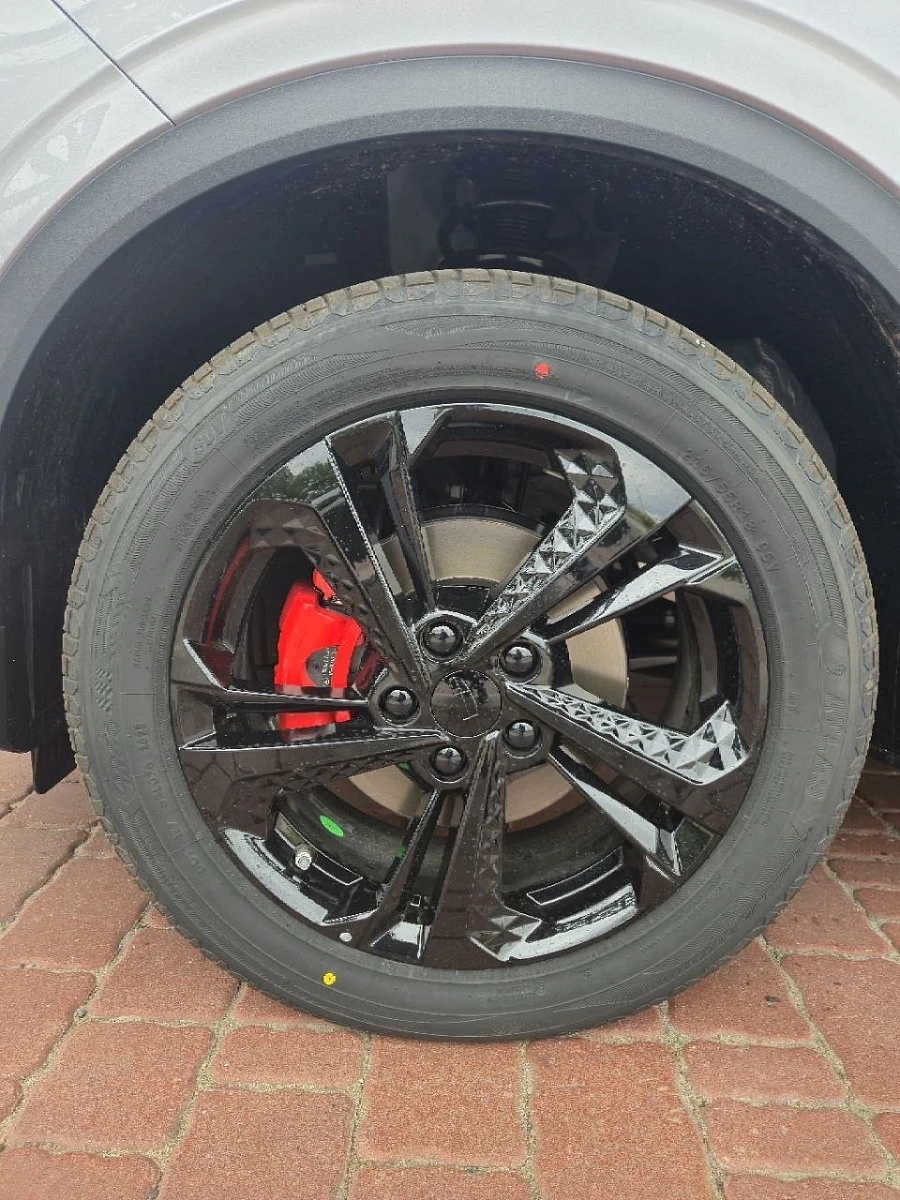 Geely Coolray, 2025г., передний привод, робот