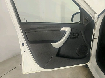 Lada (ВАЗ) Largus, 2020г, передний привод, механика