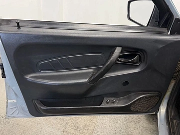 Lada (ВАЗ) 2115, 2004г, передний привод, механика