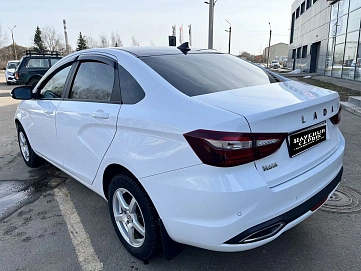 Lada (ВАЗ) Vesta, 2023г, передний привод, механика