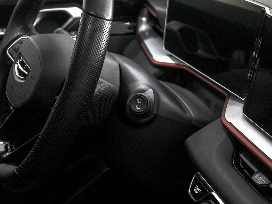 Geely Coolray, 2023г., передний привод, робот