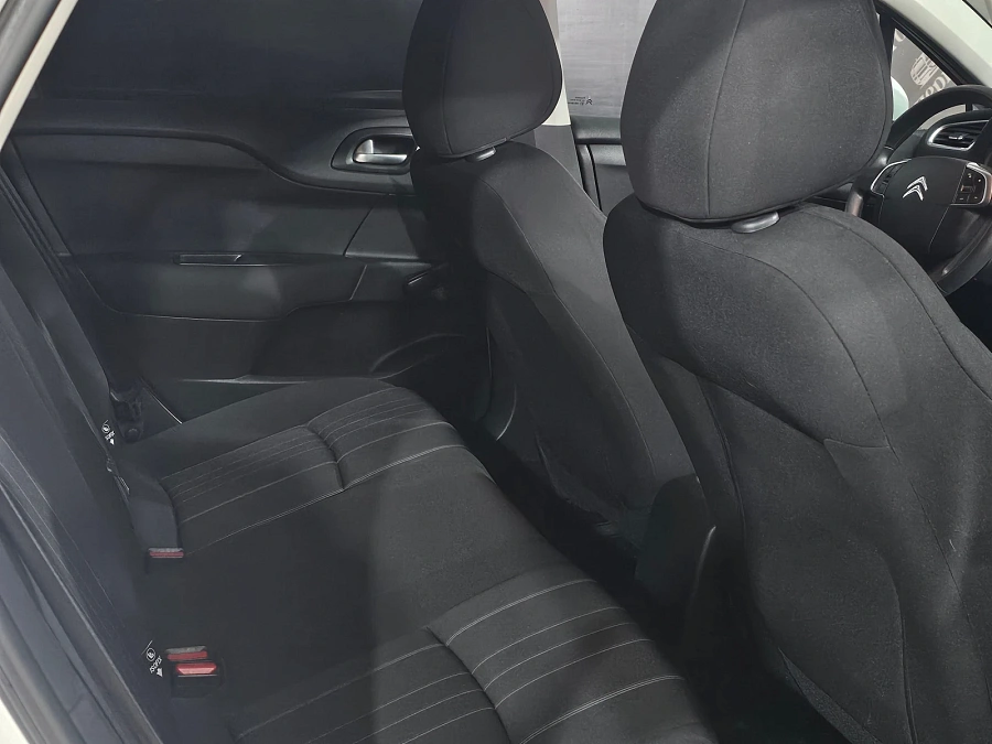 Citroen C4, 2012г., передний привод, автомат