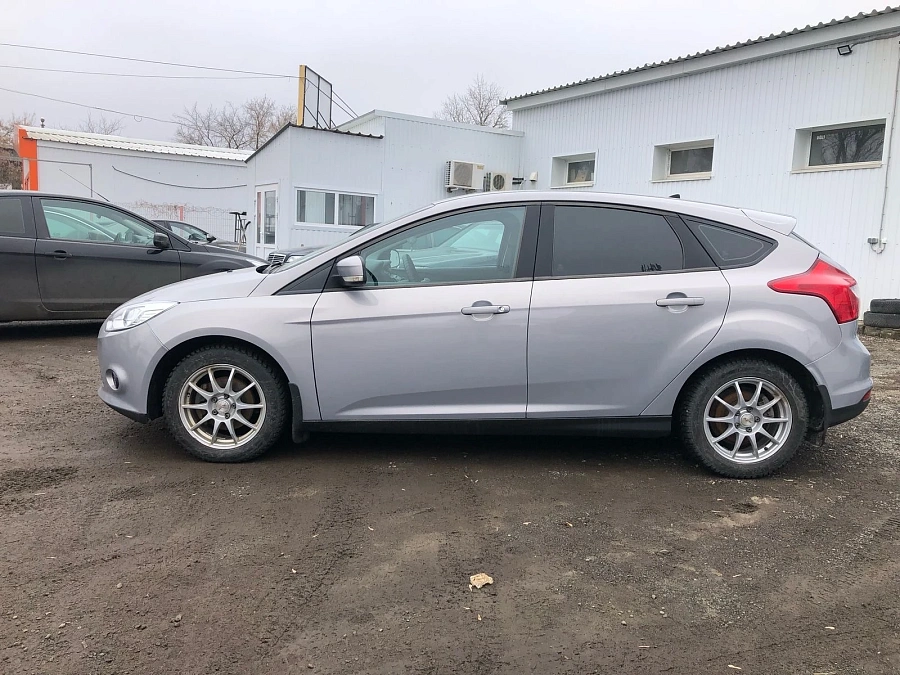 Ford Focus, 2011г., передний привод, механика