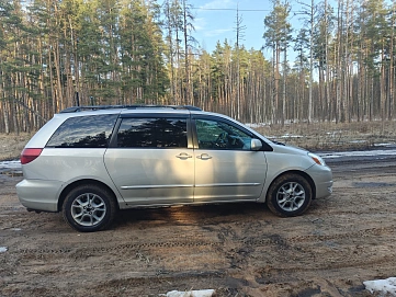 Toyota Sienna, 2004г, передний привод, автомат