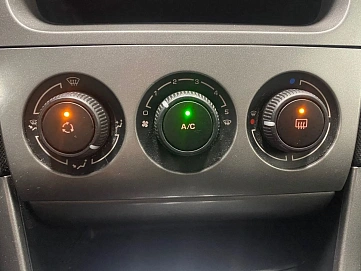 Peugeot 308, 2011г, передний привод, автомат